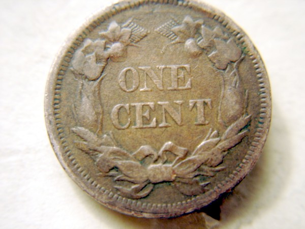 Look-What-I-Found-At-The-Bottom-Of-The-Coin-Reject-Machine!